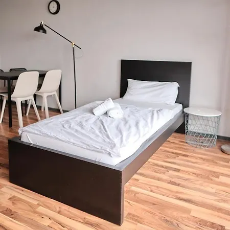 Entire Apartment, Neuss, Duesseldorf Messe Neuss
