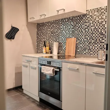 Entire Apartment, Neuss, Duesseldorf Messe Lägenhet *