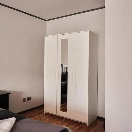 Entire Apartment, Neuss, Duesseldorf Messe