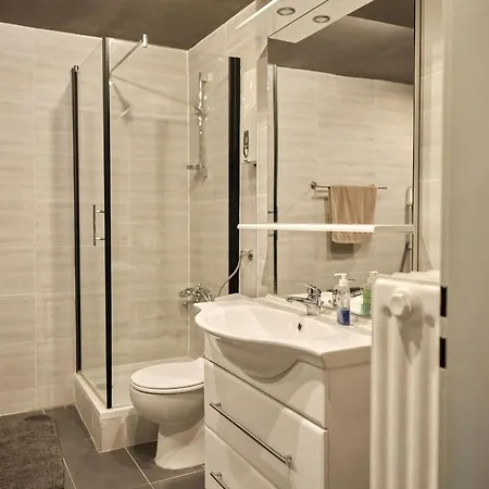 Lägenhet Entire Apartment, Neuss, Duesseldorf Messe