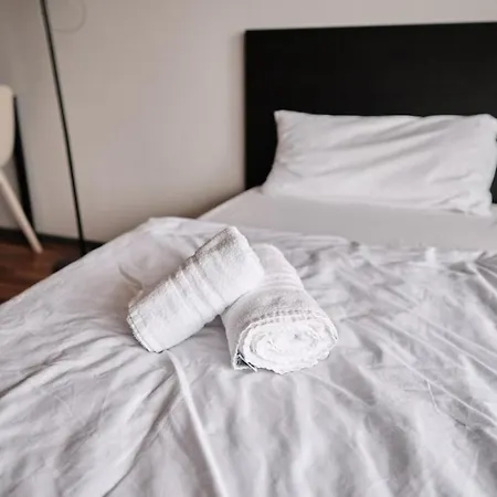 Entire Apartment, Neuss, Duesseldorf Messe