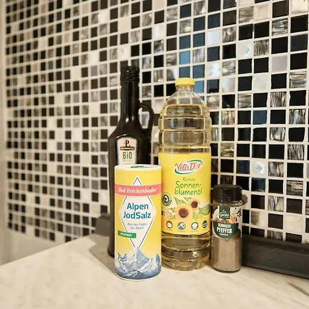 Entire Apartment, Neuss, Duesseldorf Messe * Neuss